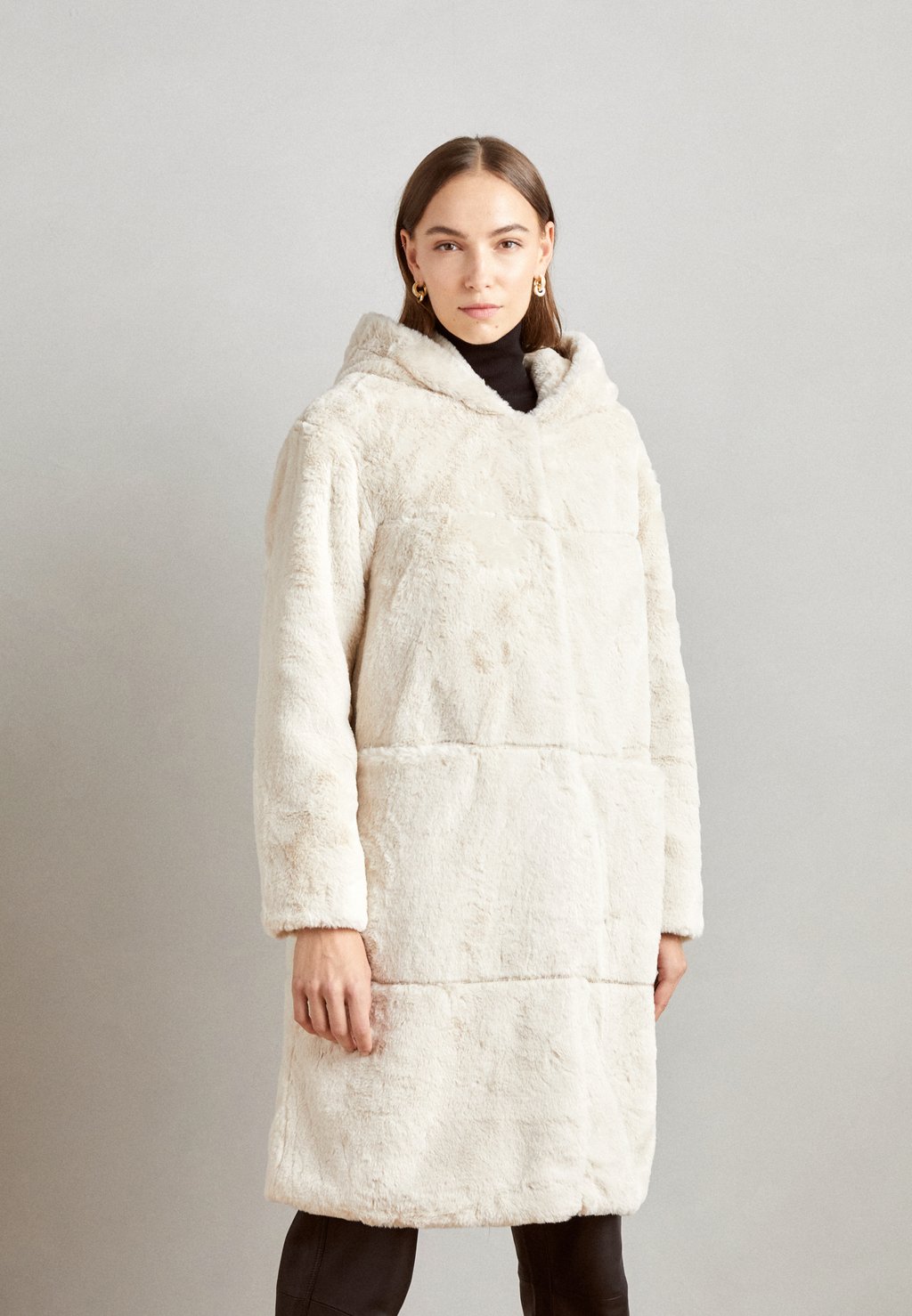 Зимнее пальто Esprit Collection, голый пальто esprit collection серый