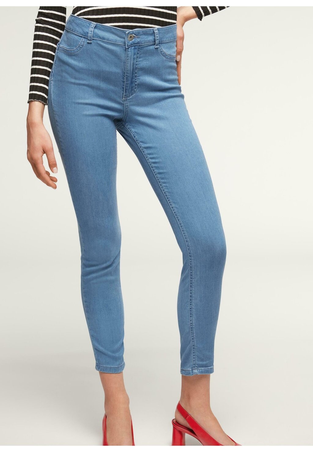 

Джинсы скинни Calzedonia, светло-синий