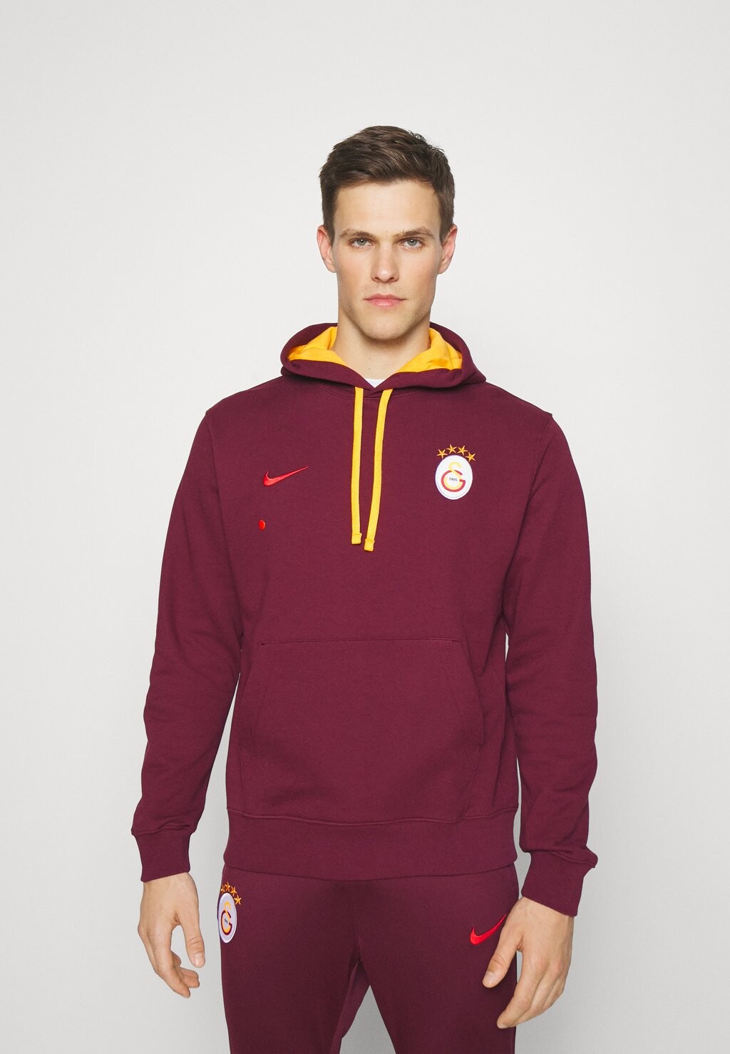 

Худи Nike Galatasaray Istanbul Club, темно-бордовый, Коричневый