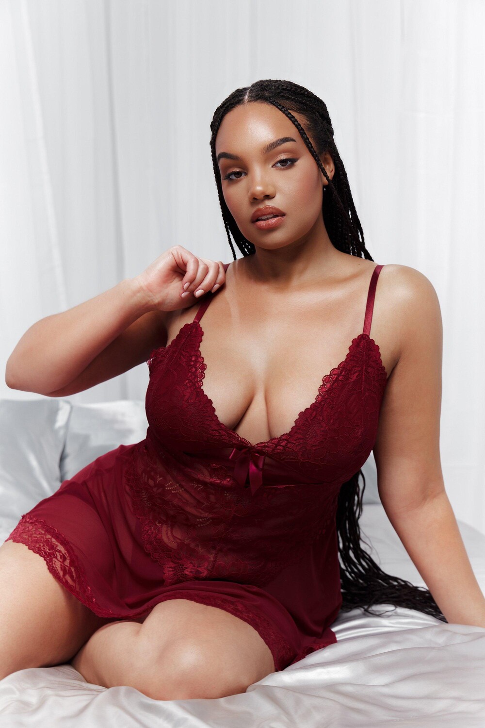 

Babydoll плюс с кружевом и сеткой на бретелях boohoo, красный