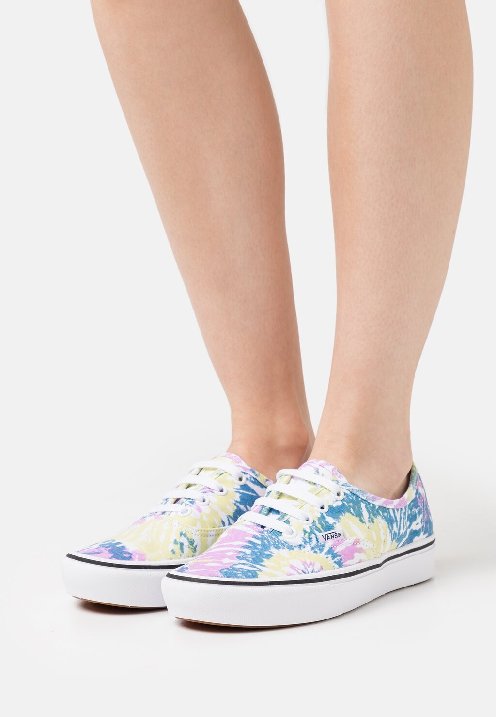 

Кроссовки Comfycush Authentic Vans, мультиколор