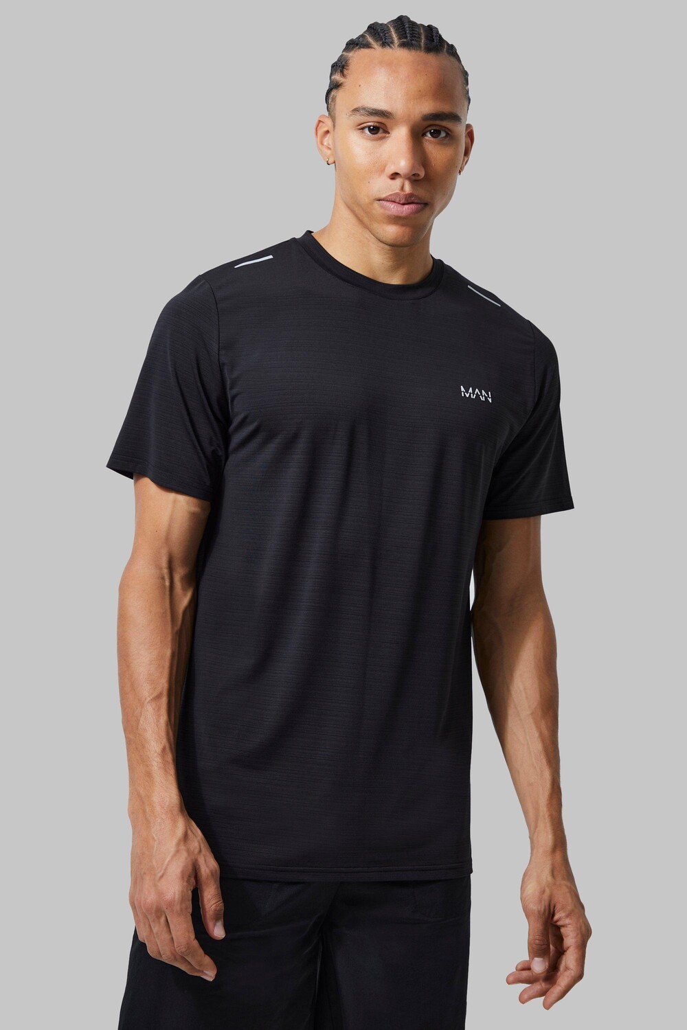 

Легкая футболка active performance tall man Boohoo, черный