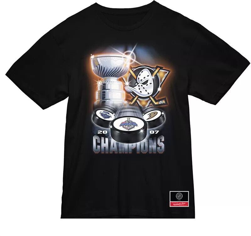 

Черная футболка Mitchell & Ness Anaheim Ducks Cup Chase