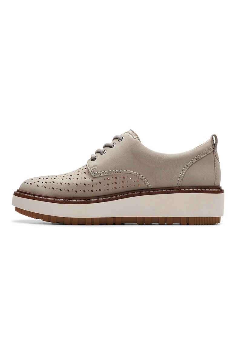 

Угловые туфли с перфорацией Clarks, коричневый