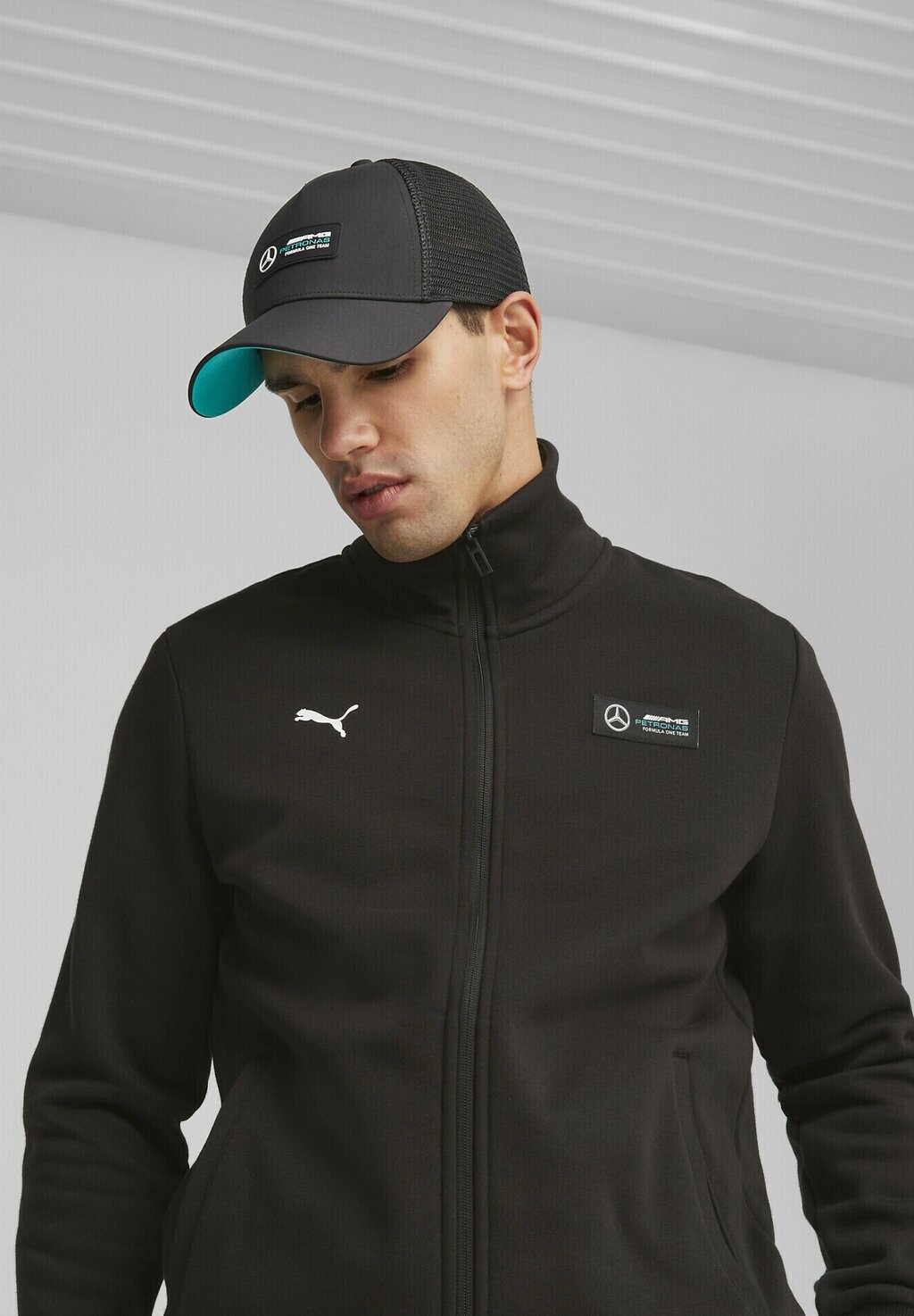 

Колпачок AMG PETRONAS Puma, черный