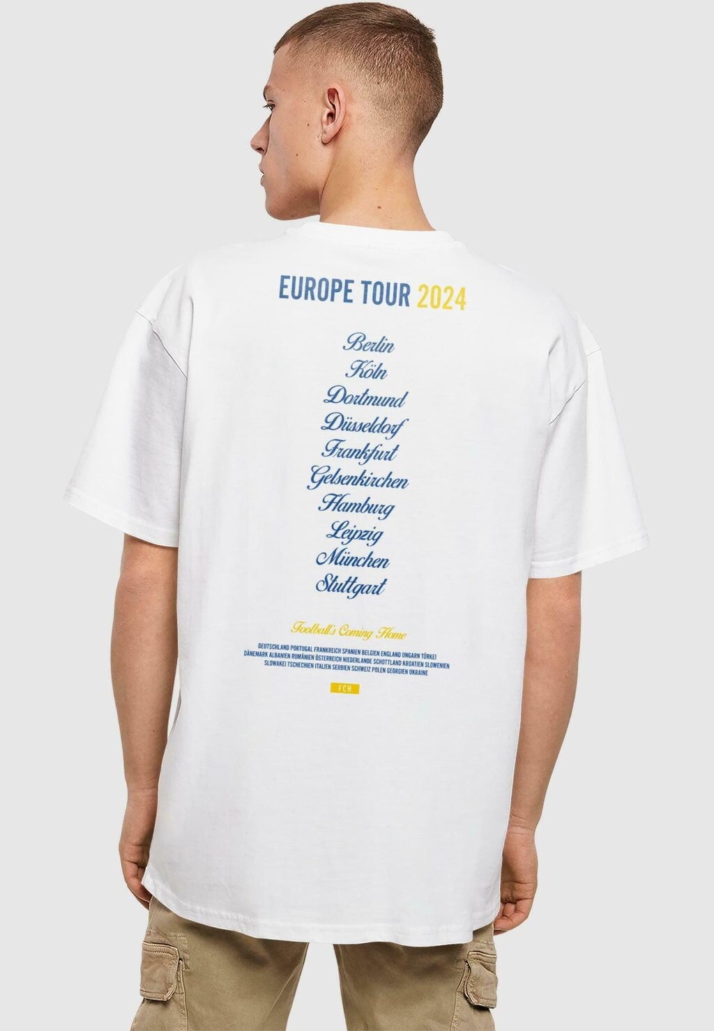 

Футболка с принтом COMING HOME TOUR TEE Upscale by Mister Tee, белый