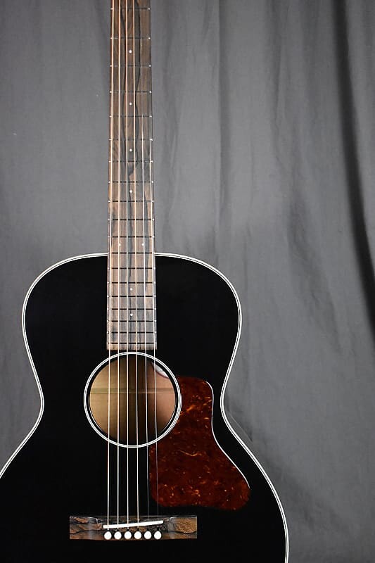 

Акустическая гитара Bourgeois L-DBO 12-Fret Legacy Series AT Black Top