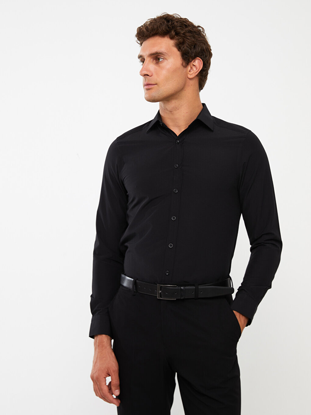 

Мужская рубашка из поплина Slim Fit с длинным рукавом LCWAIKIKI Formal, черный
