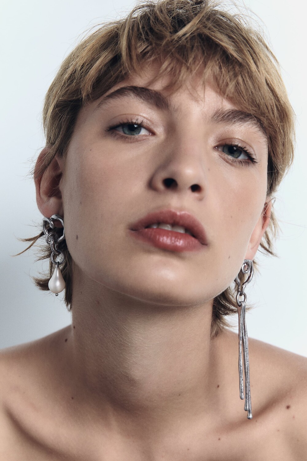 

Асимметричные серьги-сердца Zara, серебро