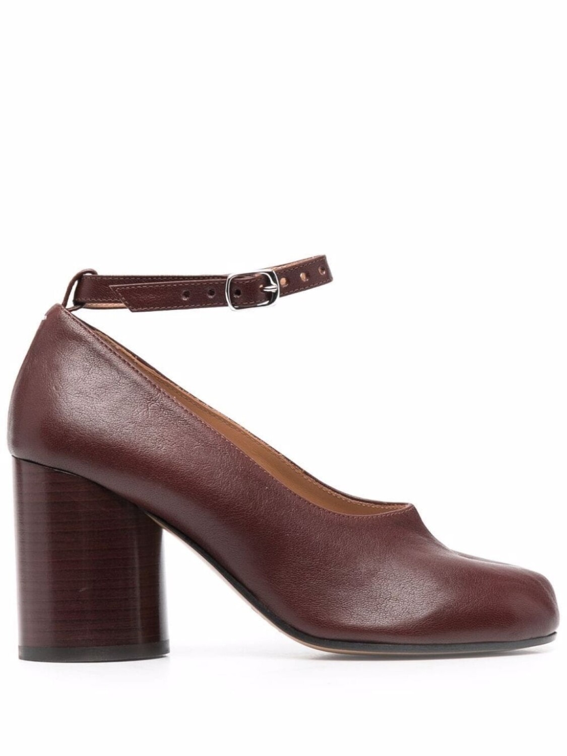 

Maison Margiela туфли Мэри Джейн Tabi 80, коричневый