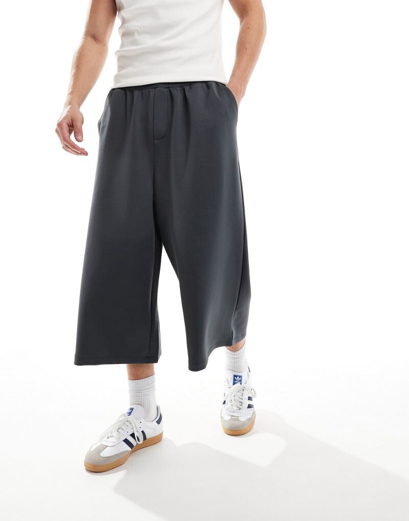 

Длинные серые шорты с аквалангом ASOS DESIGN