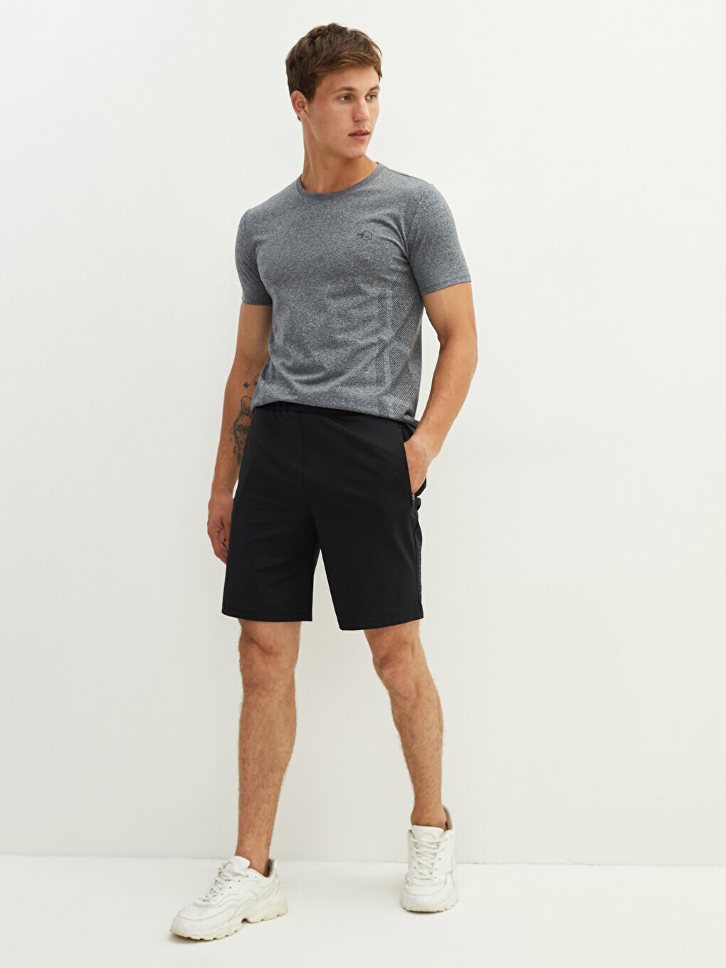 

Мужские спортивные шорты Slim Fit LCW Active, новый черный