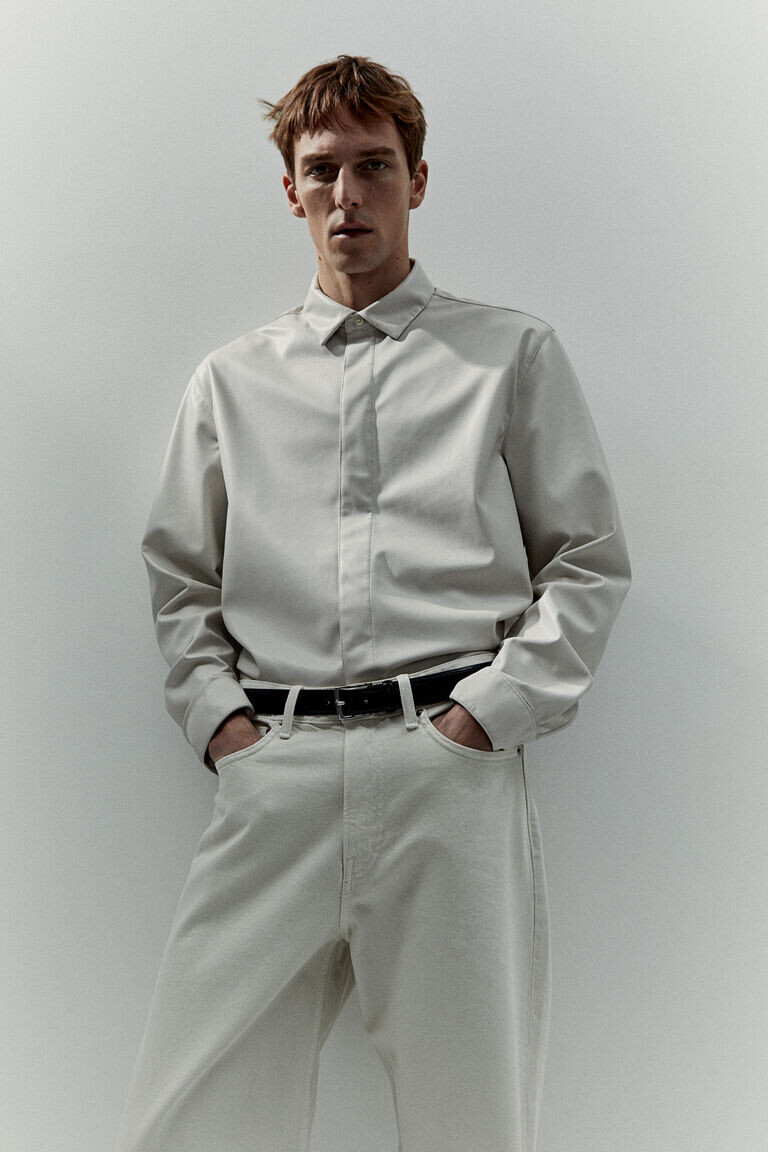 

Рубашка regular fit с покрытием H&M, серый
