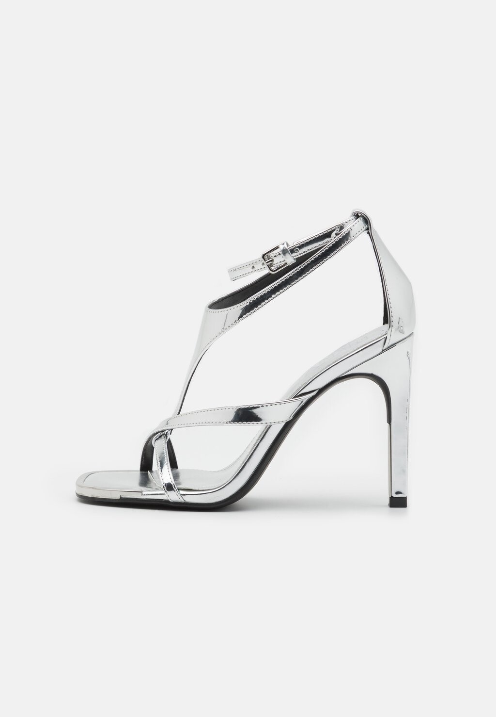 

Босоножки на каблуке Audrey Ankle Strap DKNY, цвет chrome