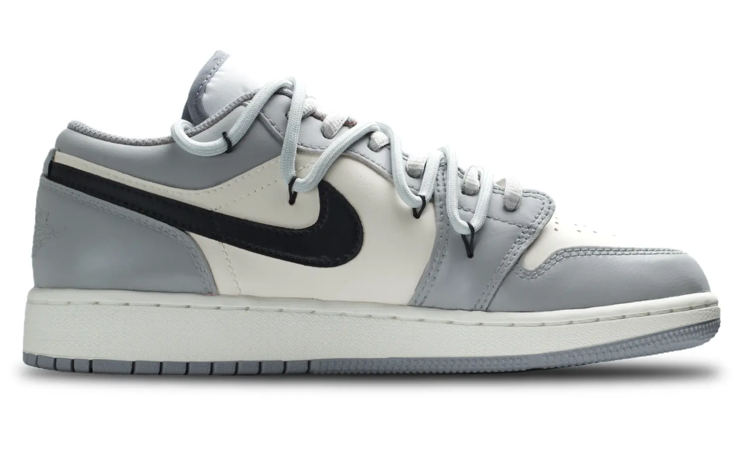 

Кроссовки Air Jordan 1 Vintage Basketball Shoes Women's Low-top Gray/White/Black, серый/белый/черный