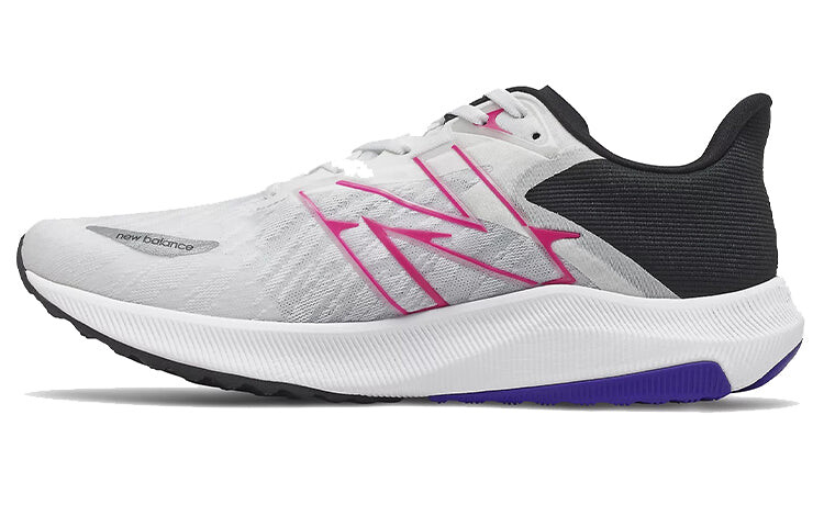 

Кроссовки New Balance FuelCell Propel, серый