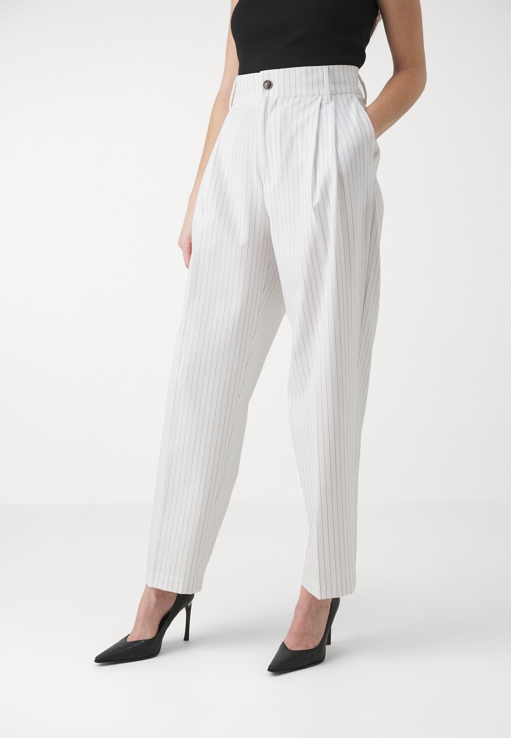 

Брюки LONG Versace Jeans Couture, крем