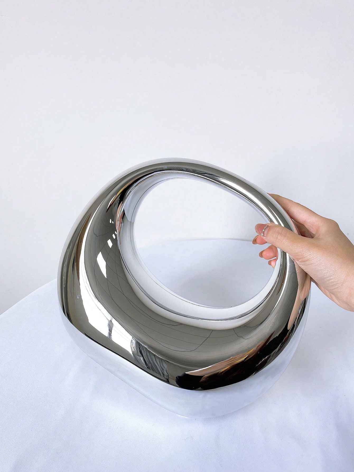 Модная зеркальная акриловая сумочка в форме круга, серебро