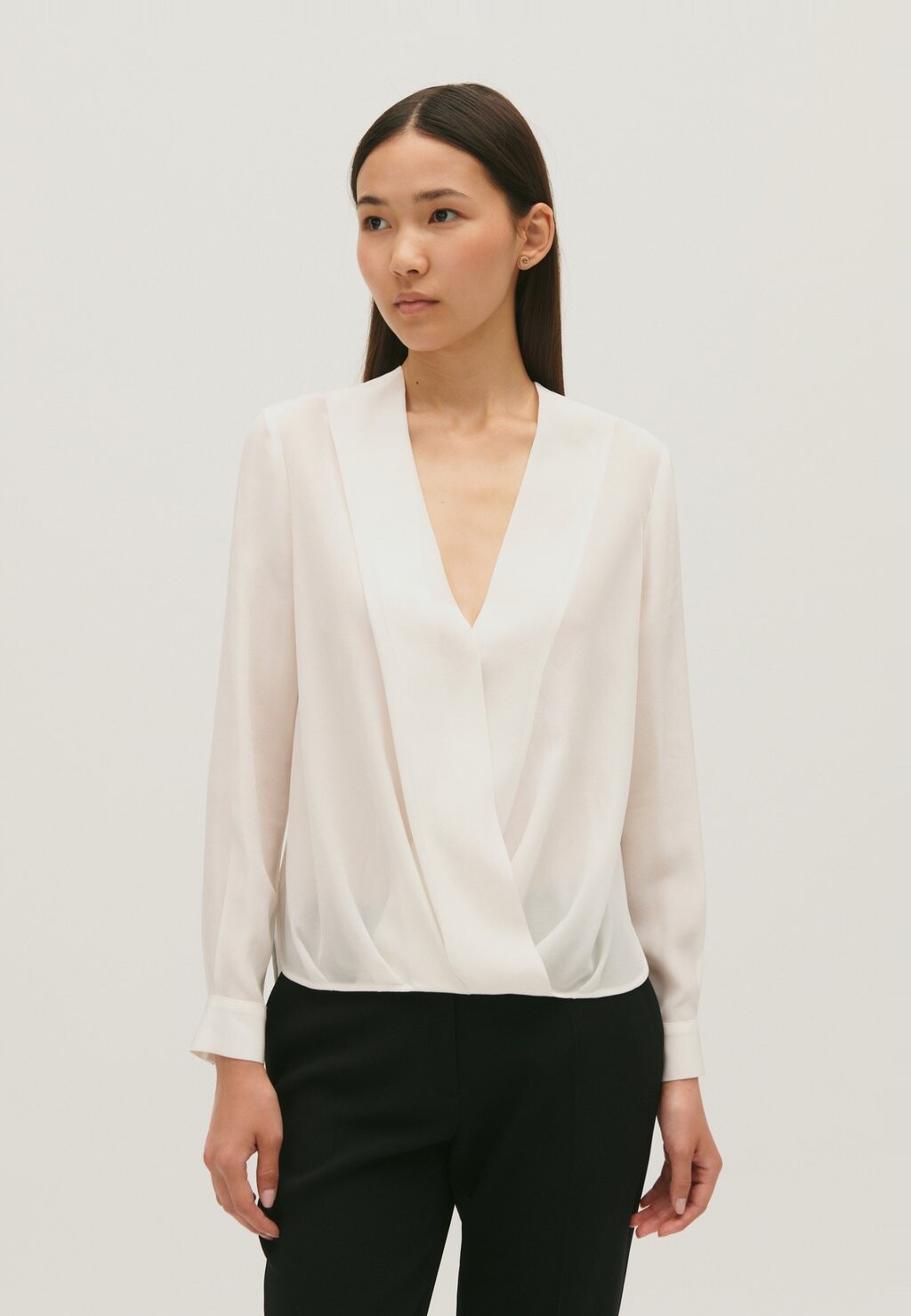 

Блузка Bonjour Claudie Pierlot, цвет ecru