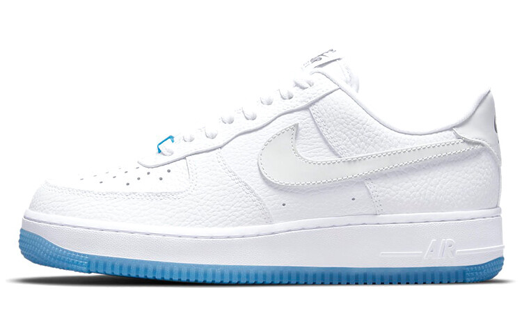 

Кроссовки женские Nike Air Force 1 Low UV Reactive Swoosh