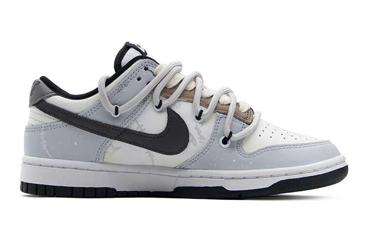 

Кроссовки Nike Dunk Low для скейтбординга женские