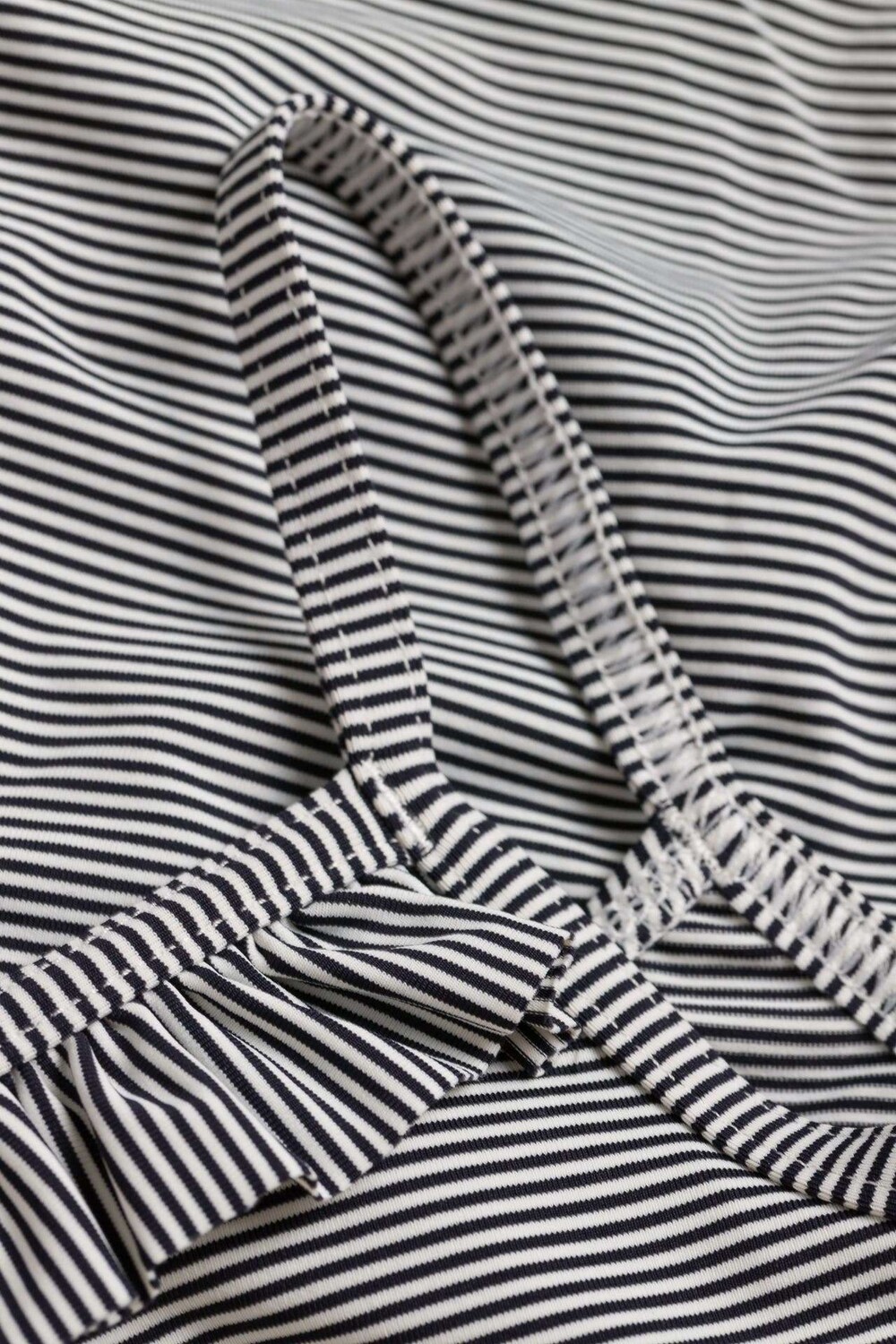 

Темно-синий полосатый купальник Petit Bateau