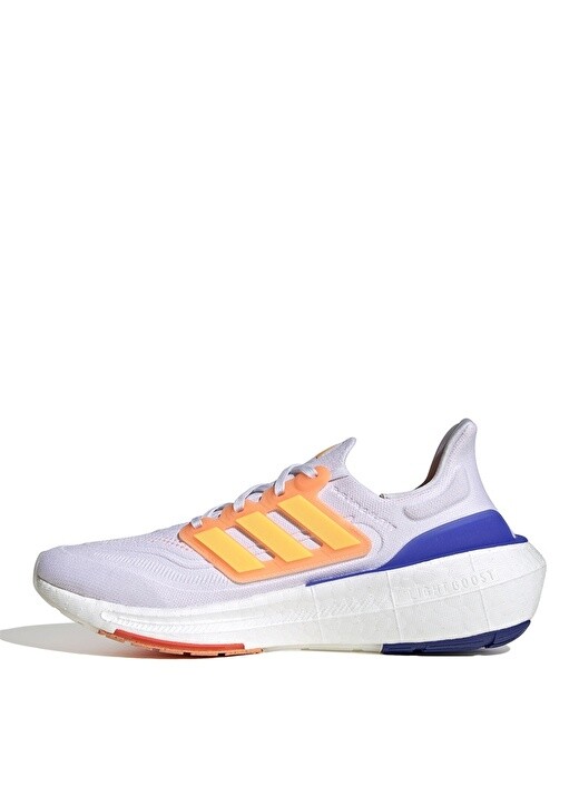 

Белые мужские кроссовки Adidas
