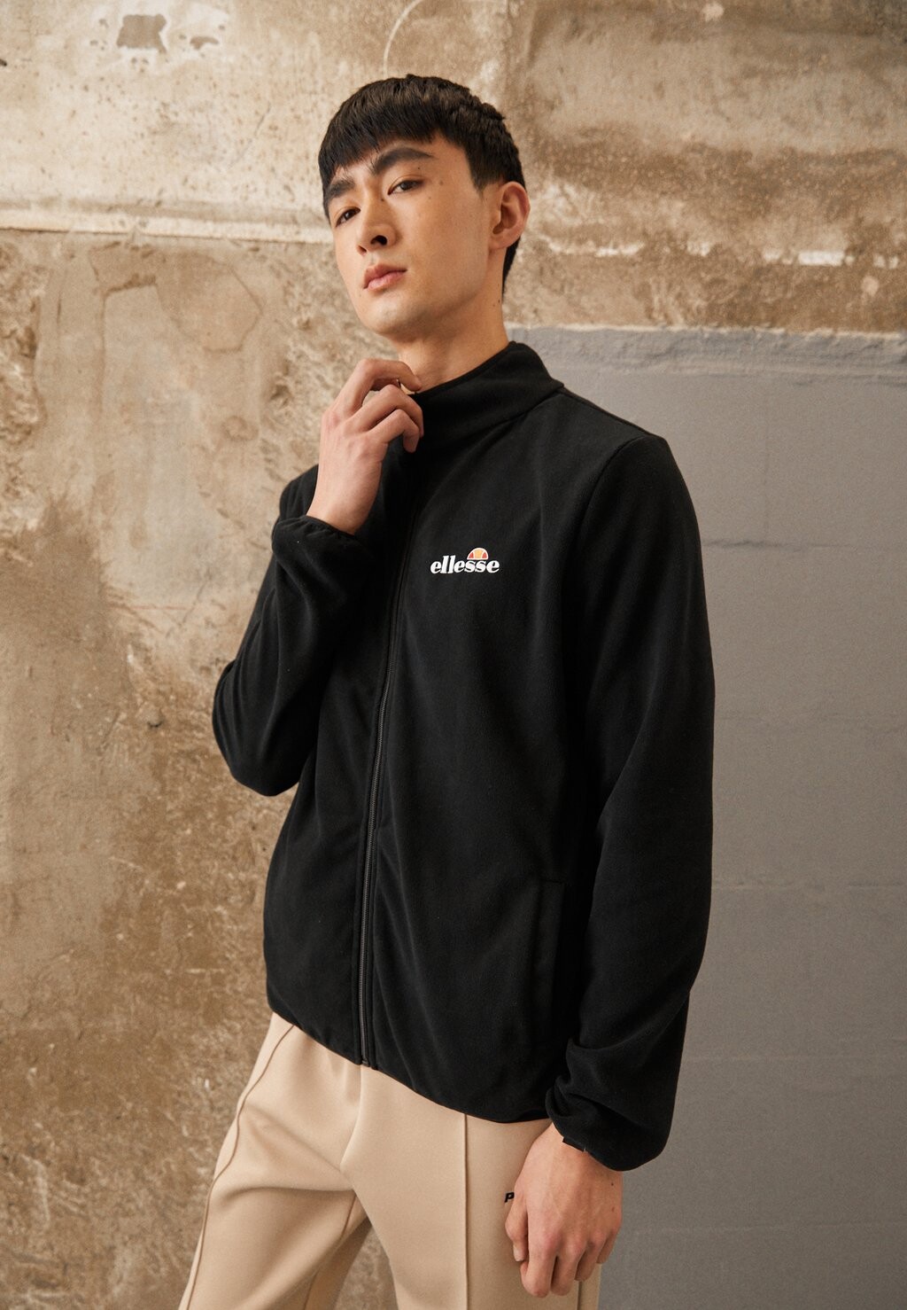 

Куртка флисовая Ellesse, черный