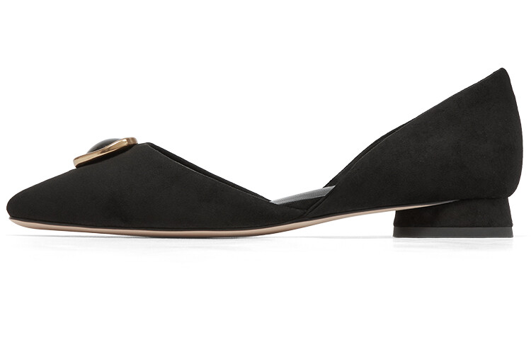 

Слайд женский черный текстура Charles&Keith