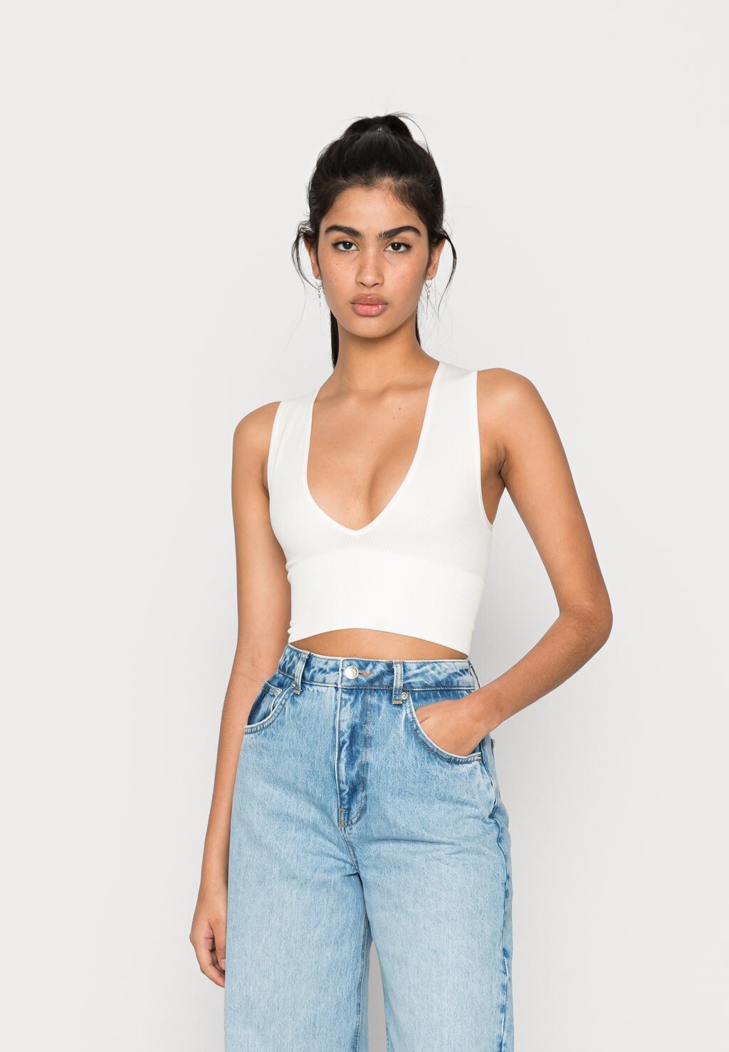 

Топ BDG Urban Outfitters, белый