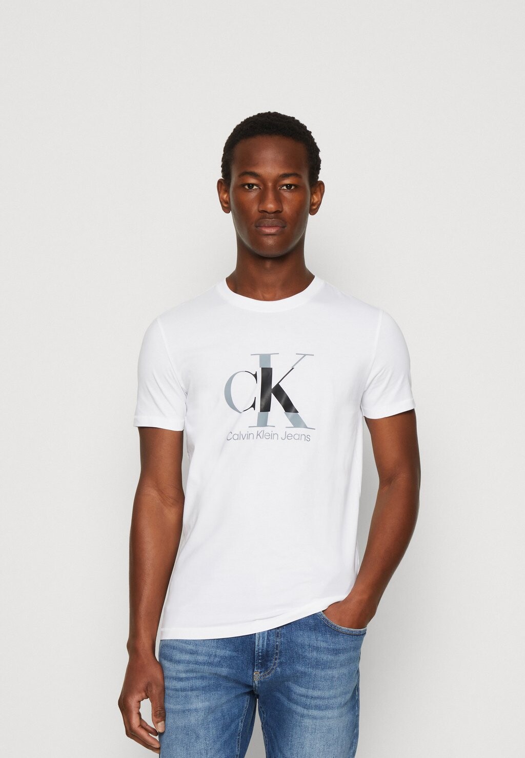 

Футболка с принтом DISRUPTED MONOLOGO Calvin Klein Jeans, цвет bright white