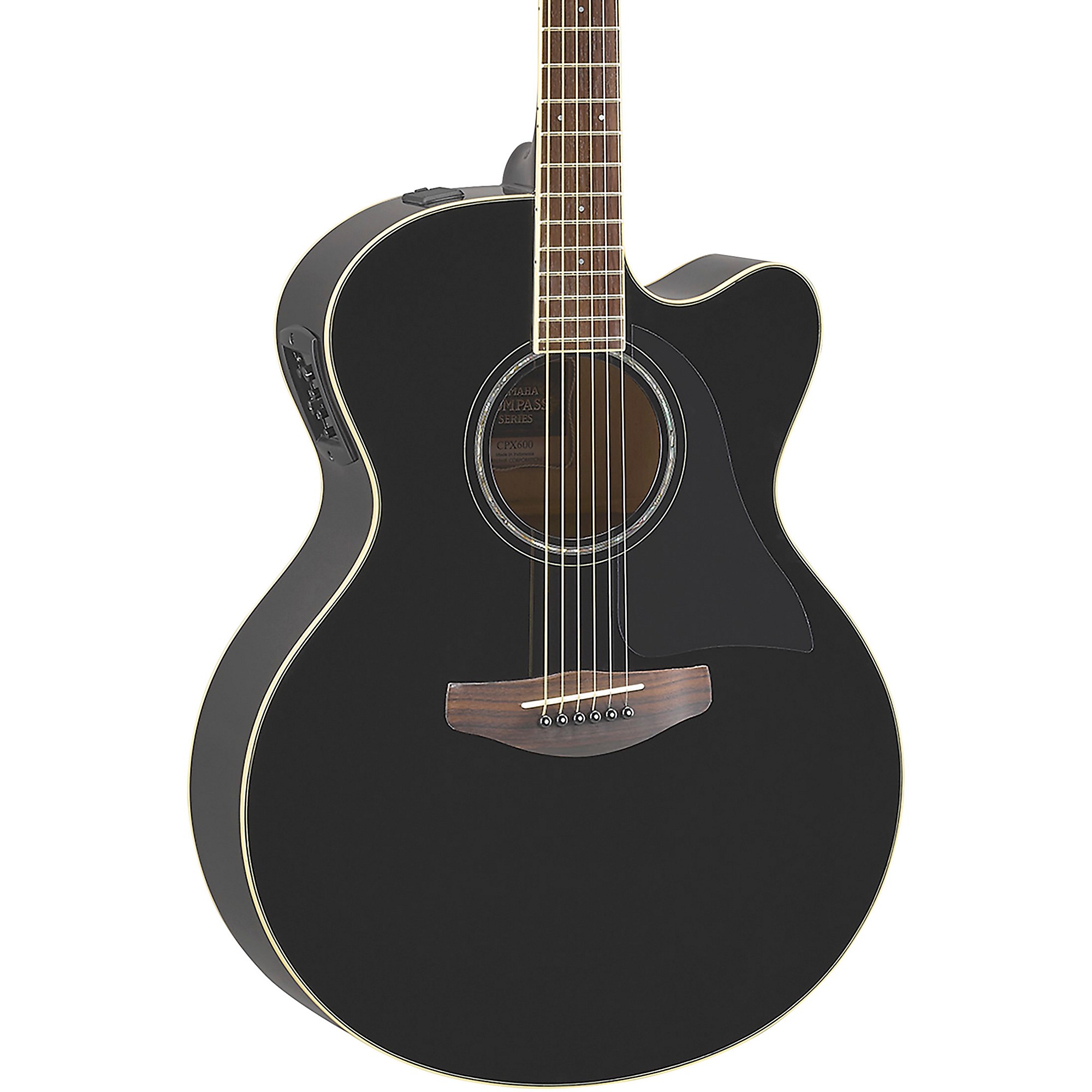 Акустически-электрическая гитара Yamaha CPX600 Medium Jumbo, черная