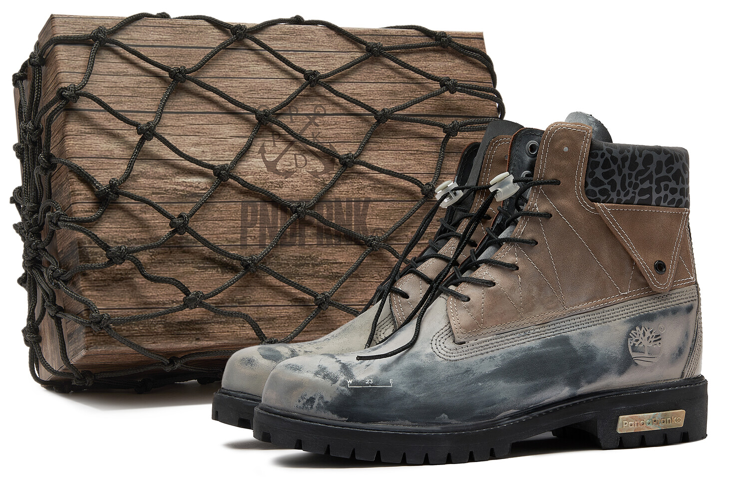 

Ботинки мужские коричневые/черные Timberland