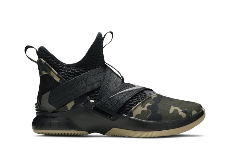 цена Кроссовки Nike LeBron Soldier 12 SFG 'Camo', черный