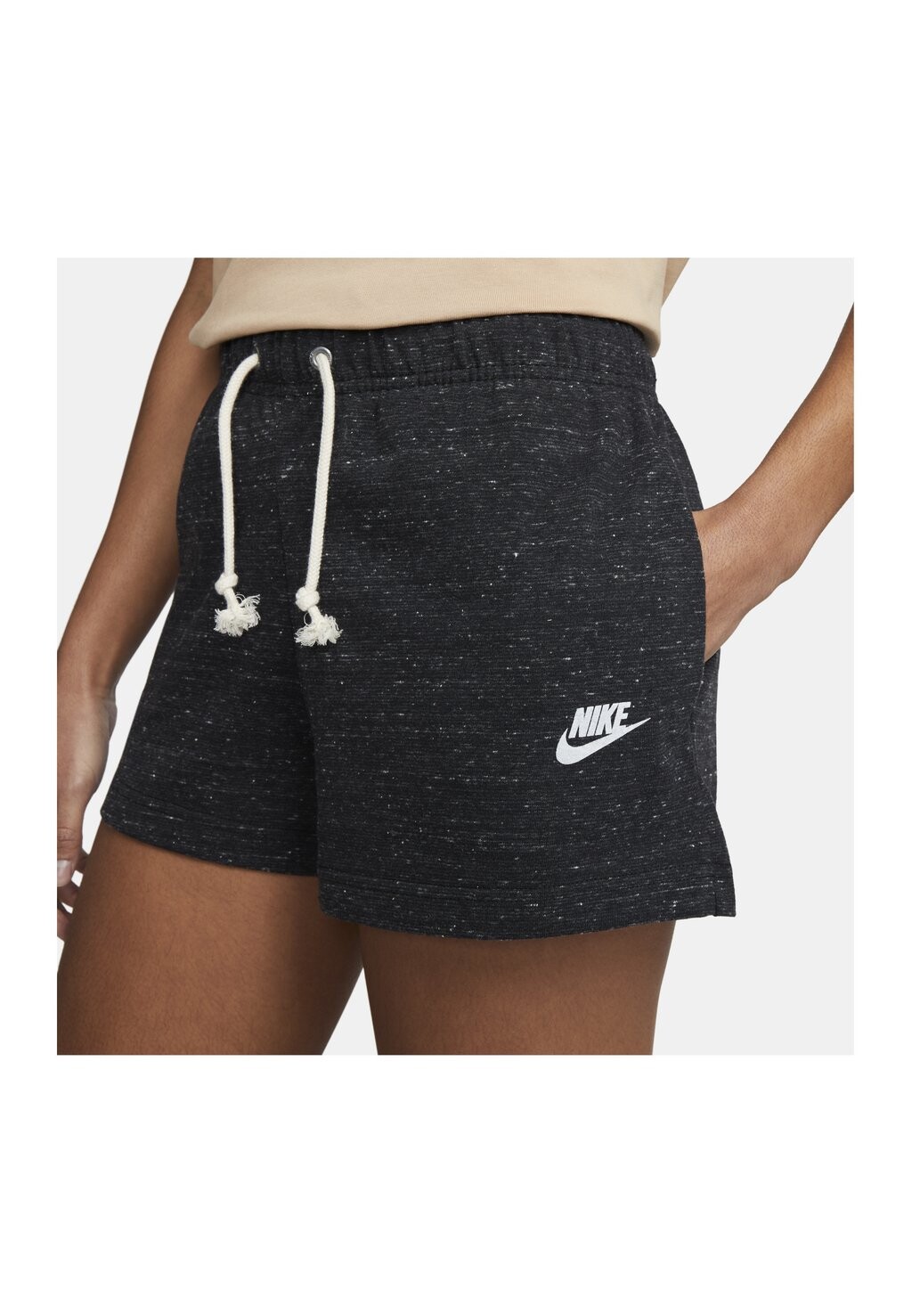 

Шорты Nike, черно-белый