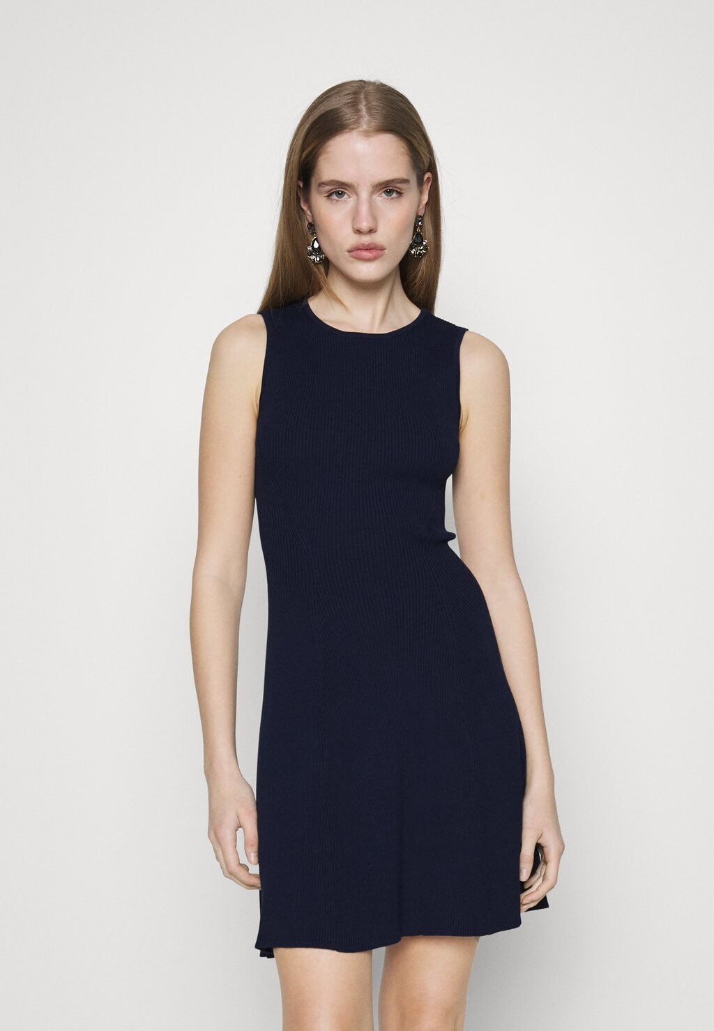

Трикотажное платье Cotton On