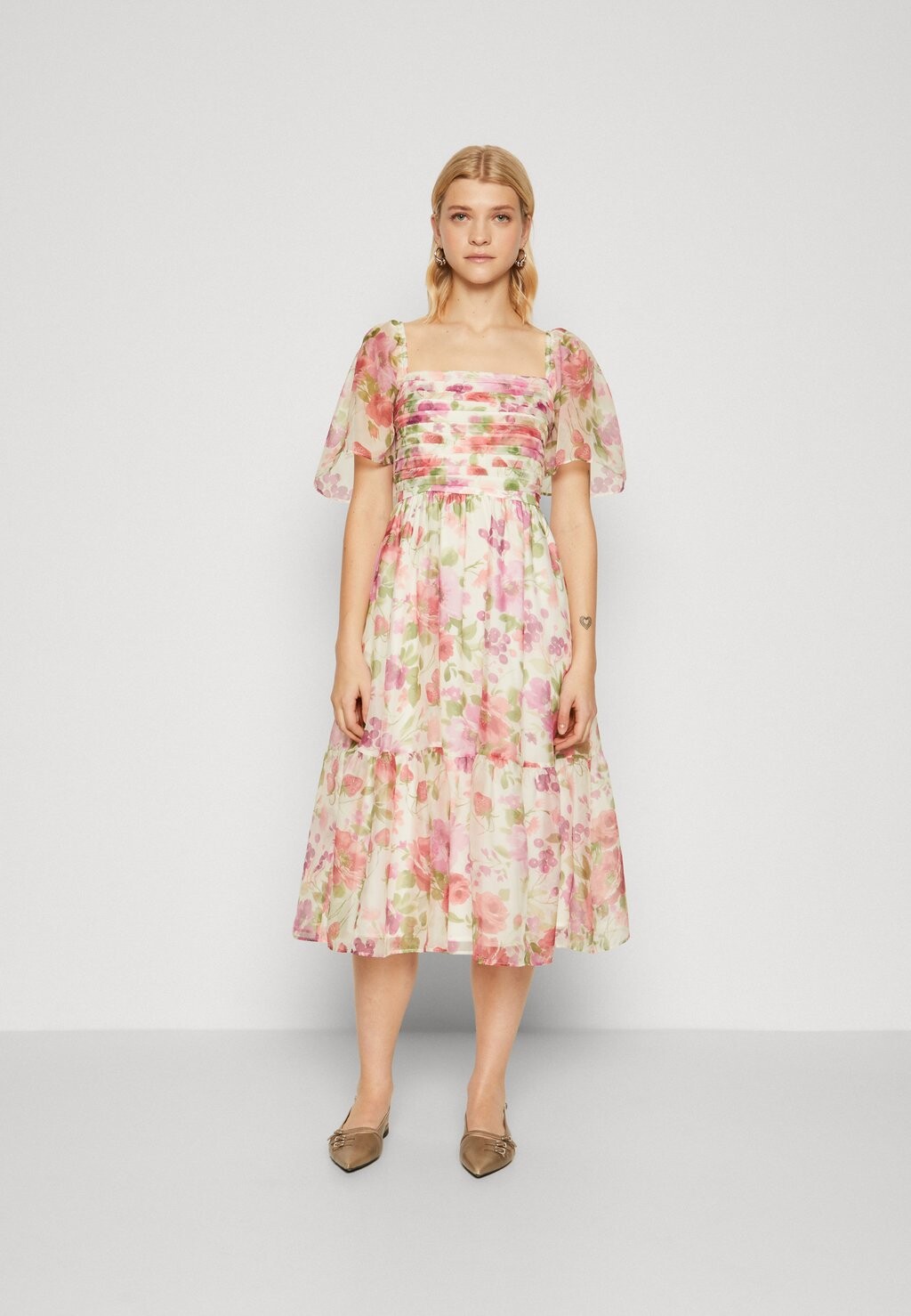 

Летнее платье Emerson Midi Dress Abercrombie & Fitch, белый