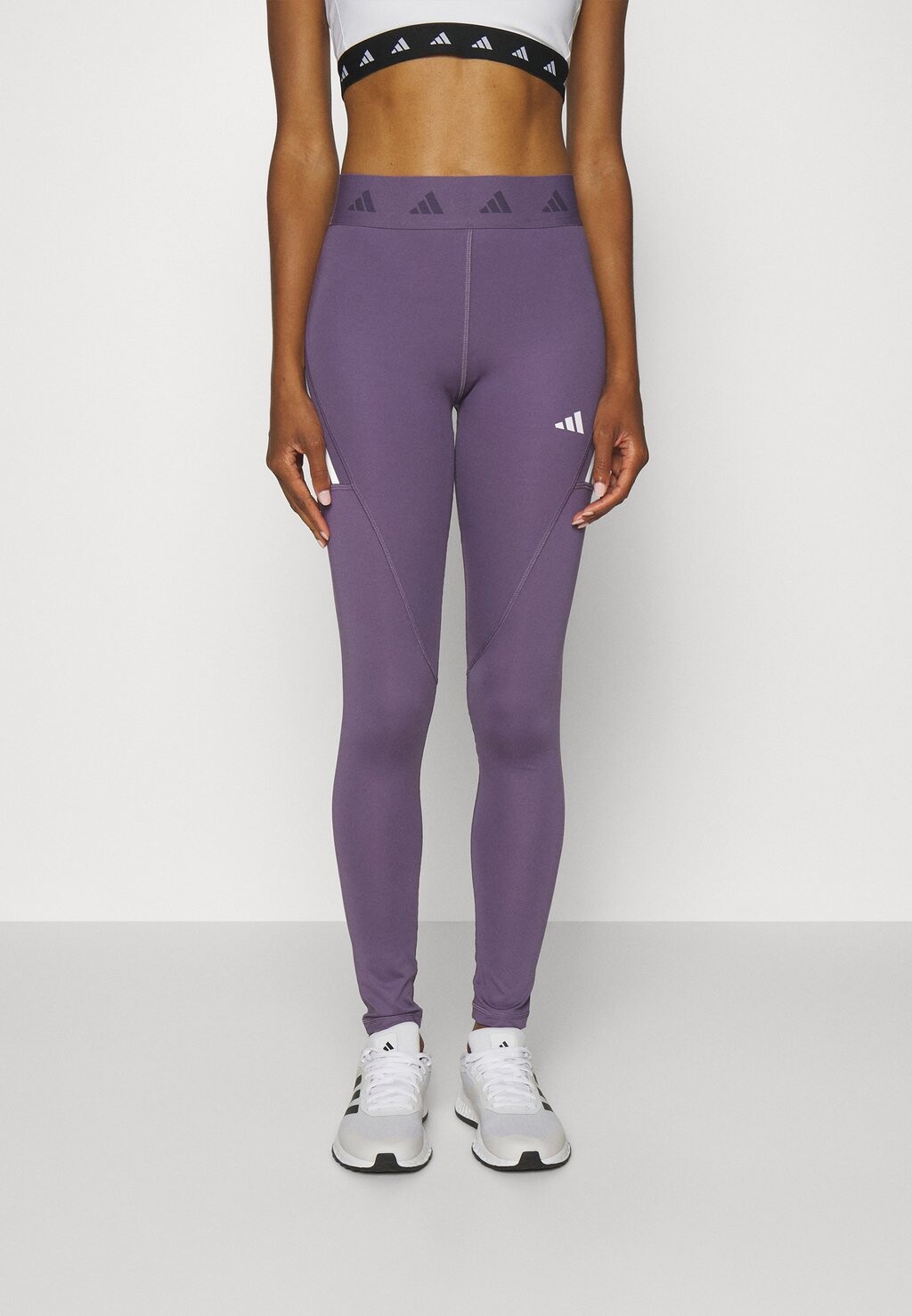 

Колготки Adidas, тень фиолетового/лиловый след