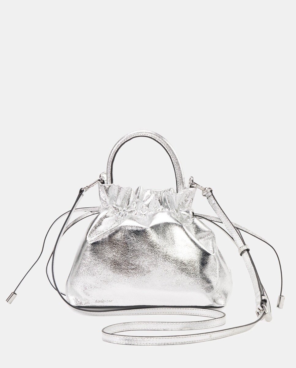 

Сумочка серебристого цвета с дополнительной ручкой и молнией DKNY, серебро