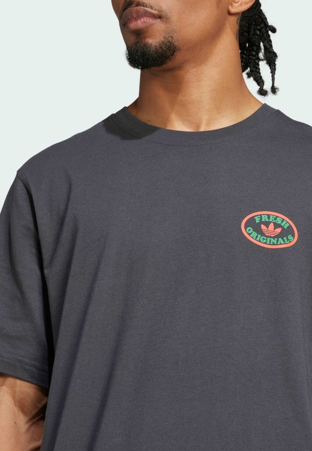

Футболка с принтом TREFOIL TEE adidas, серый