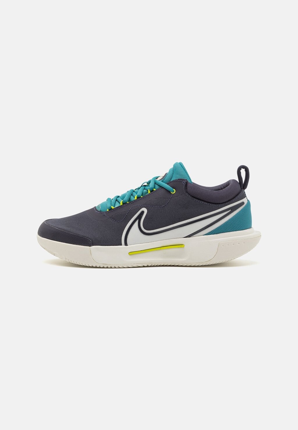

Кроссовки Nike