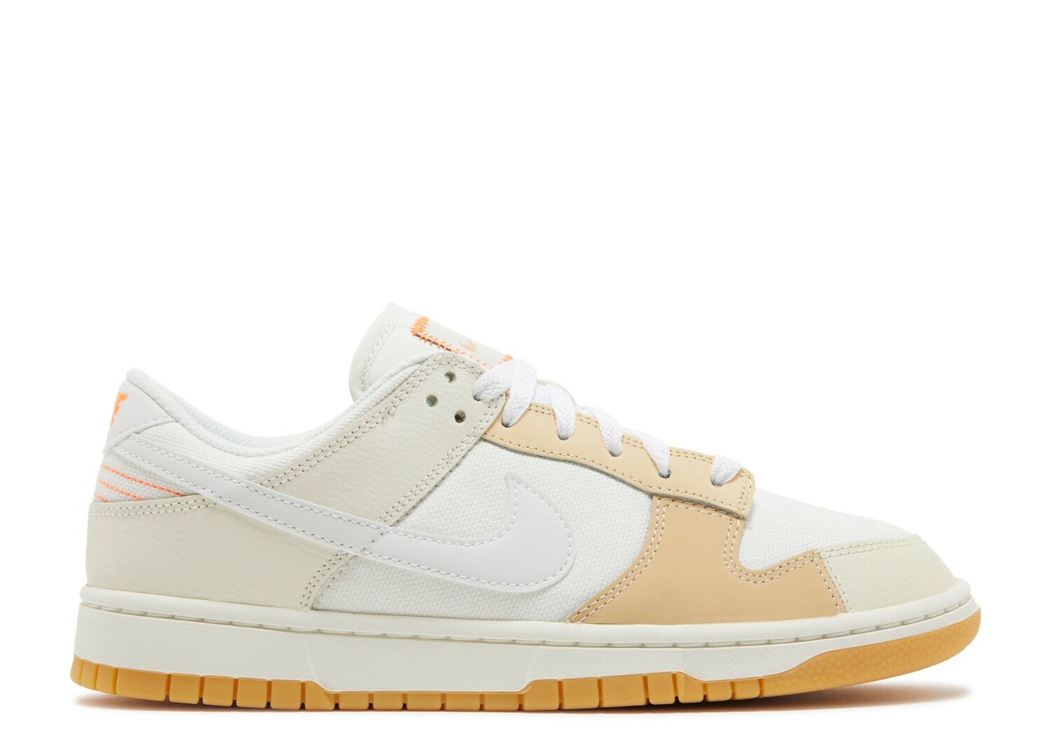 

Кроссовки Nike Dunk Low Se 'If Lost Return To', кремовый, Бежевый