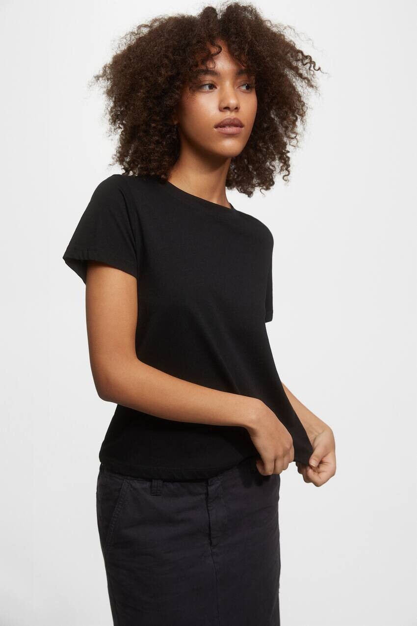 

Пакет из 3 футболок Pull&Bear, белый черный