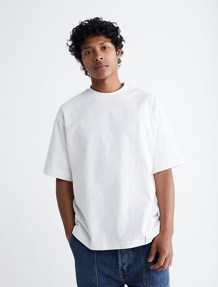 

Компактная хлопковая футболка с круглым вырезом Standards Calvin Klein, белый