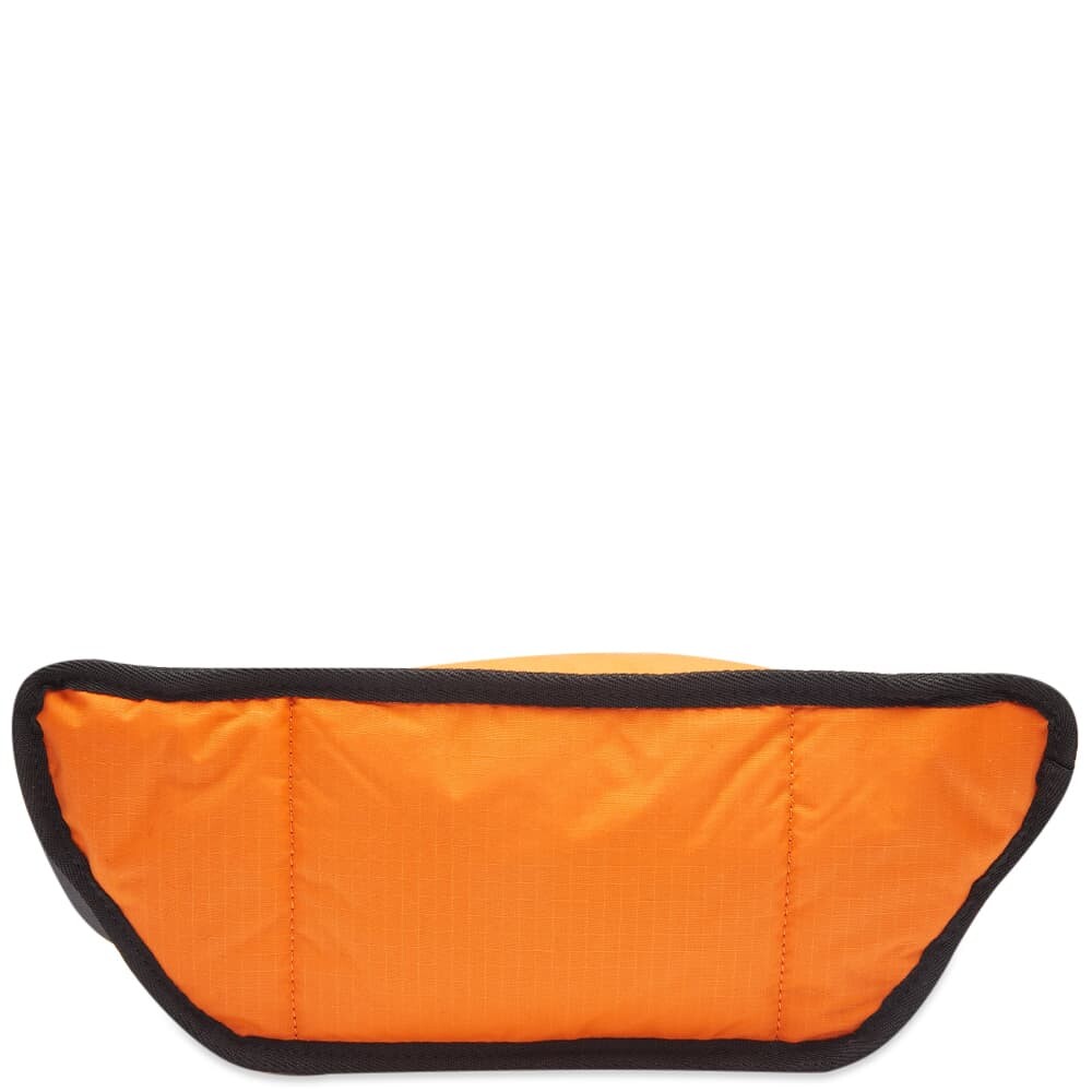

Сумка Puma x AMI Waistbag
