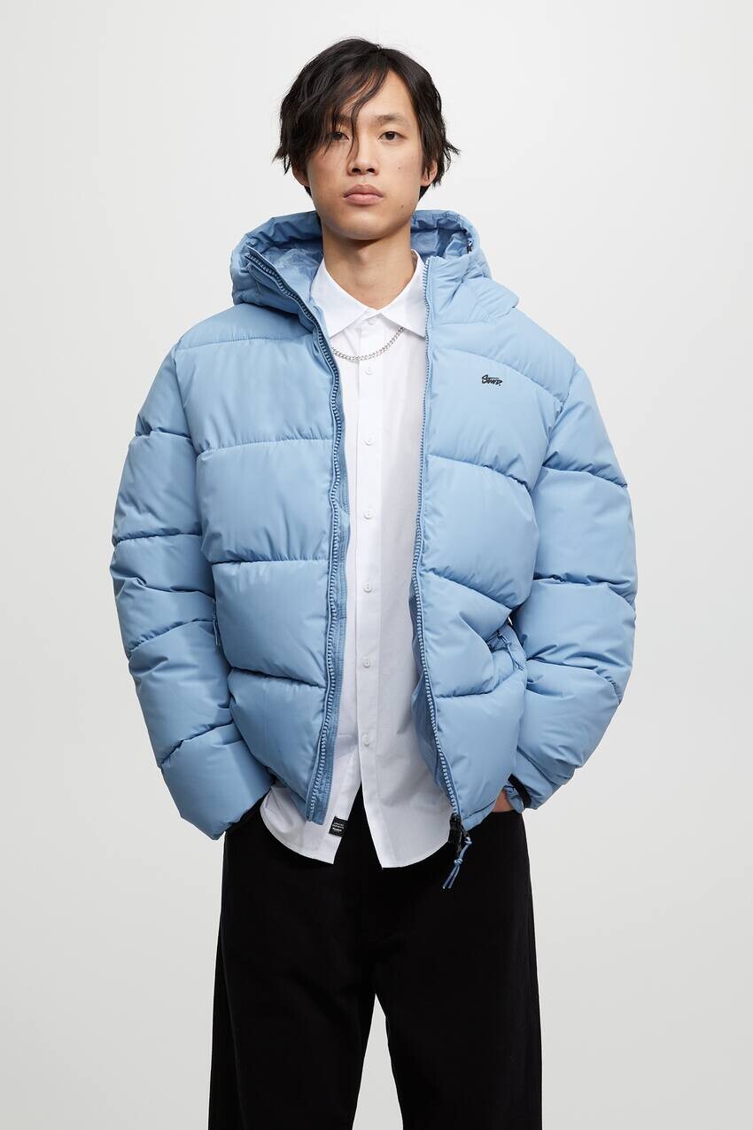

Базовая облегченная пуховая куртка STWD Pull&Bear