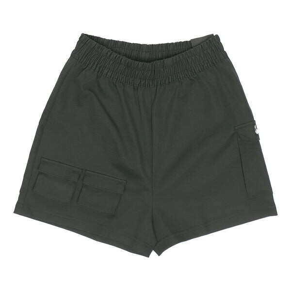 

Шорты (WMNS) Nike Sportswear Swoosh Woven Shorts CZ9382-010, черный