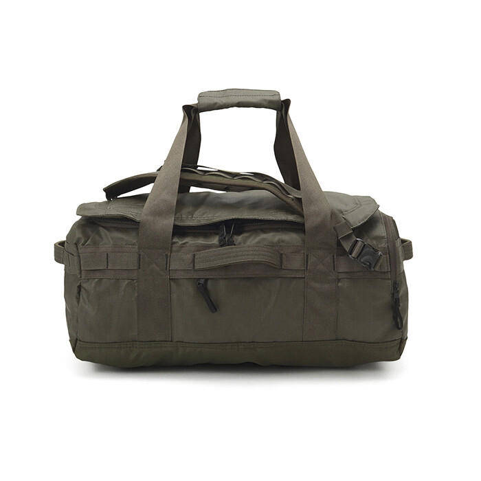 

Сумка The North Face Base Camp Voyager Duffel, серо-зеленый