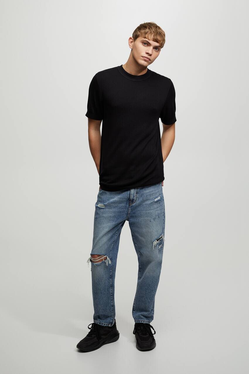 

Рваные джинсы свободного кроя Pull&Bear, синий