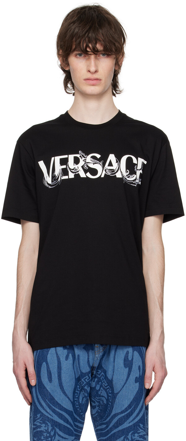 

Черная футболка в стиле барокко Versace